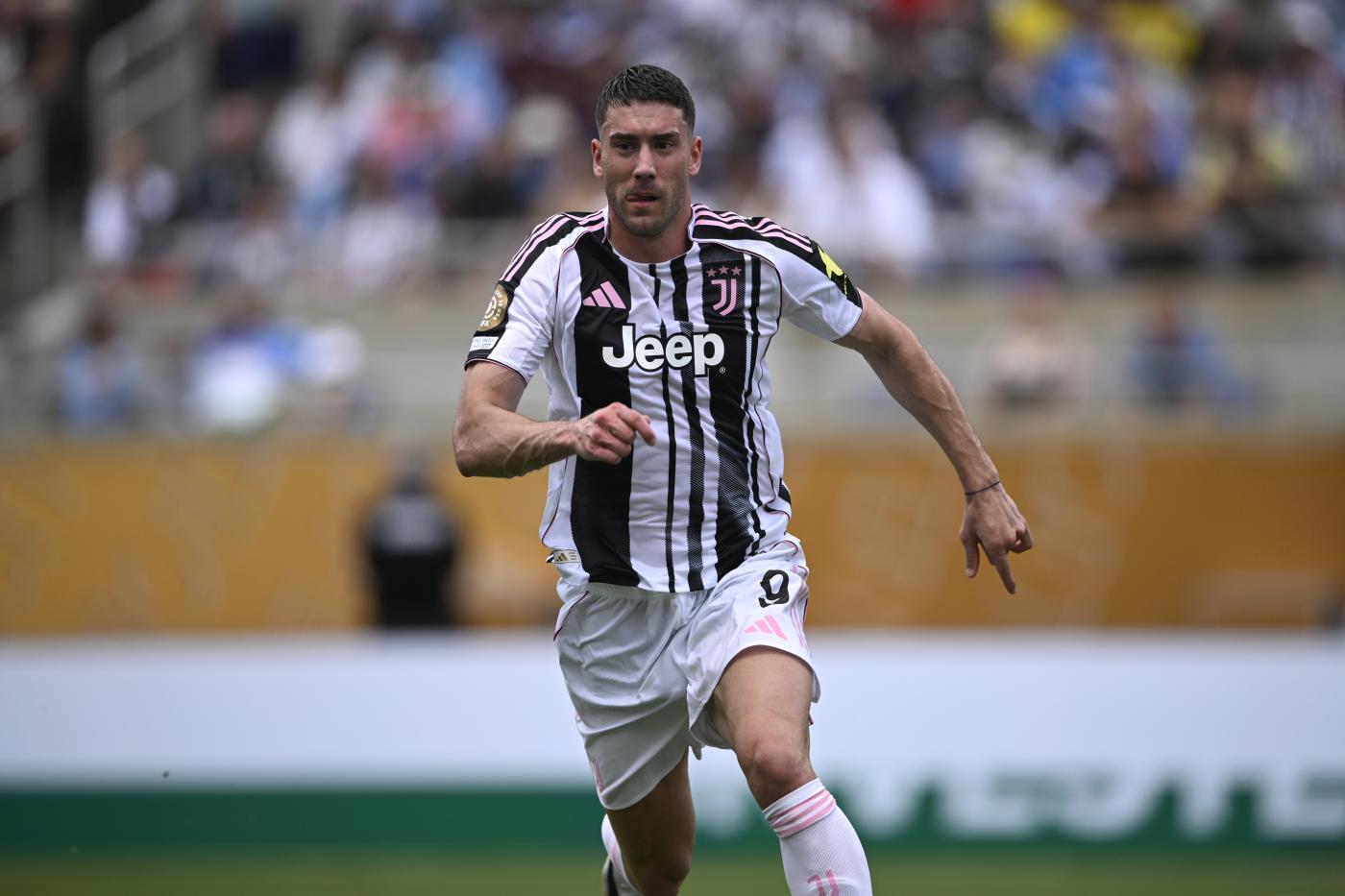 L'attaccante della Juventus Dusan Vlahovic in campo durante il Mondiale per Club Junews.it